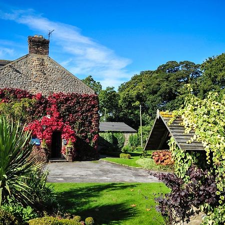 The Wyvill Arms Hotel Leyburn Ngoại thất bức ảnh