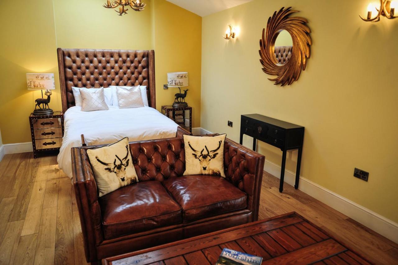 The Wyvill Arms Hotel Leyburn Ngoại thất bức ảnh
